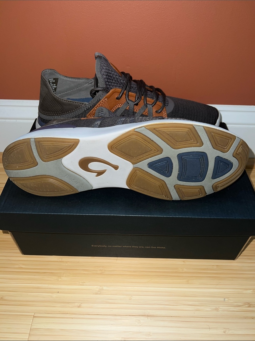 OluKai Mio Li Grey Pavement Vintage  Indigo Size 11 - Picture 4 of 6